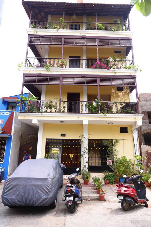 Villa Olivia Puducherry Buitenkant foto